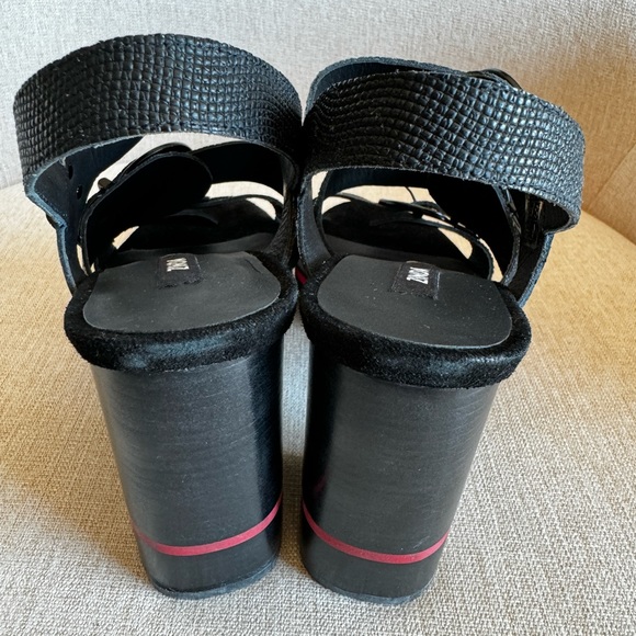 Zinda Sporty Slingback Sandals. Made in Spain. Size 36 EU. - Picture 8 of 11